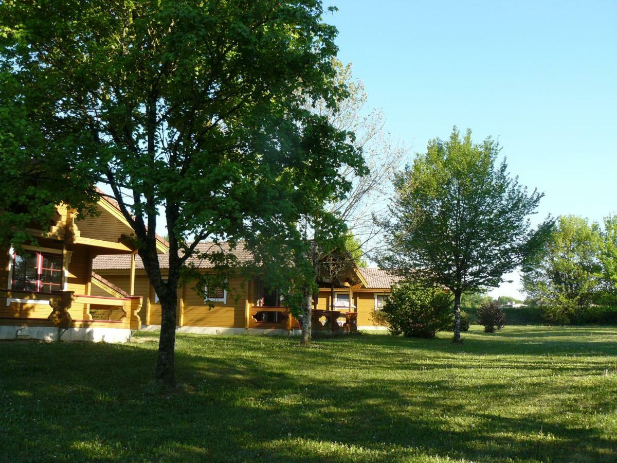Chalets Du Soleil Mauroux  Dış mekan fotoğraf